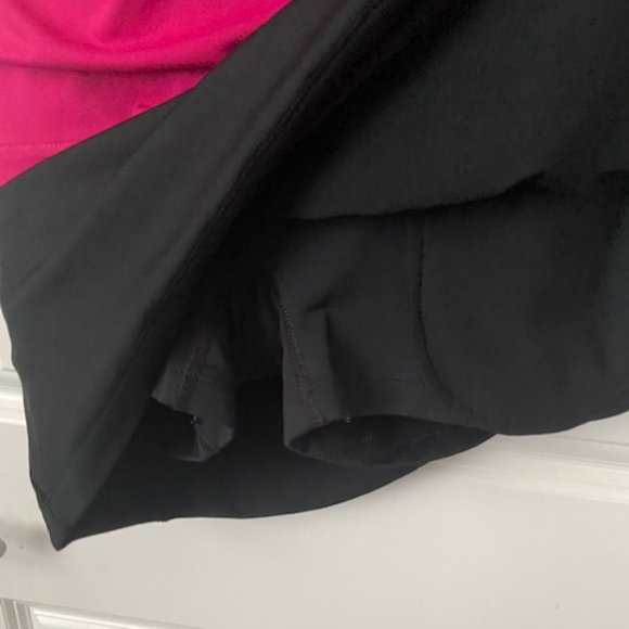 Nike Dri-Fit Pink Tank & Black Skort Ladies Size XS - Picture 4 of 6
